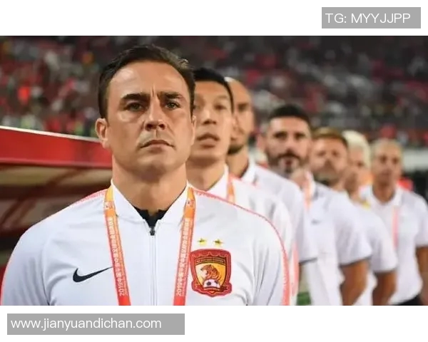 著名足球解说员的精彩瞬间与背后故事揭秘 著名足球解说员的精彩瞬间与背后故事揭秘